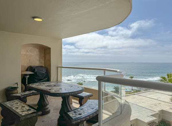 Quiet Condo for Rent (La Jolla del Mar)