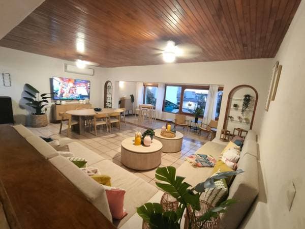 House with private pool 5 de Diciembre