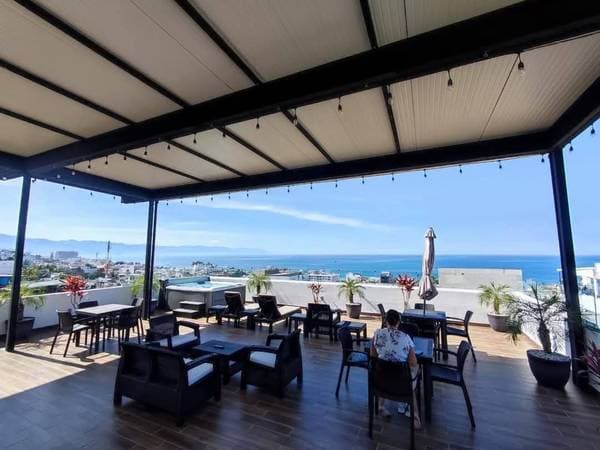 Peaceful Building in Great Location 1 Year Lease avail pet friendly - Image 4