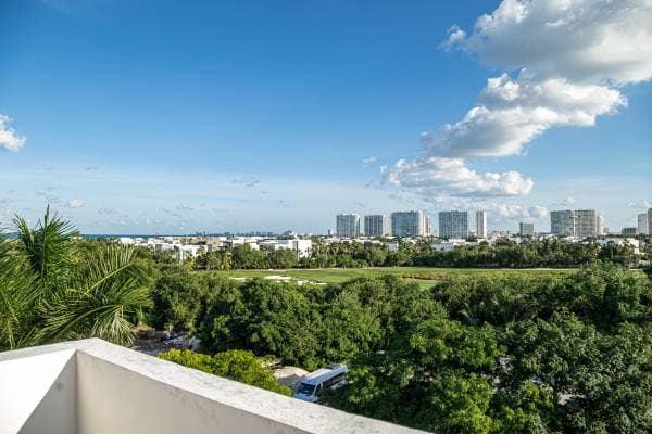 SPACIOUS PENT HOUSE IN BAHIA AZUL With views of the Caribbean Sea - Image 2