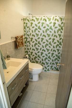 SPACIOUS PENT HOUSE IN BAHIA AZUL With views of the Caribbean Sea - Image 5