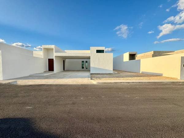 House for Sale Mérida, Casa Blanca, Impressive, 1,043.96, 4 Bedrooms, 7 Bathrooms - Image 3