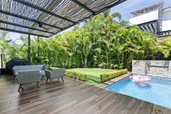 Flamingos Sports - Your New Home, Check it out! $650,000 USD
