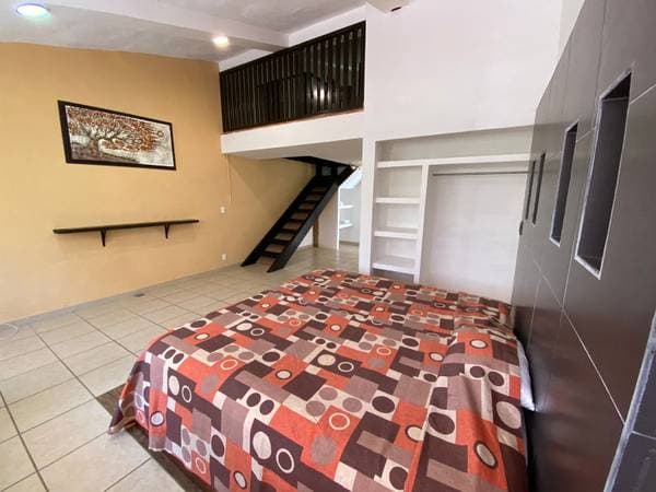 2 bed 2 baths close to las moras - Image 2