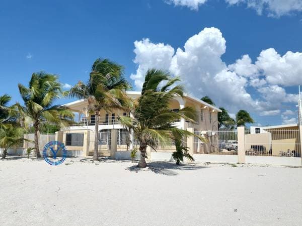 Spectacular Oceanfront Home In Celestun For Sale - Image 2
