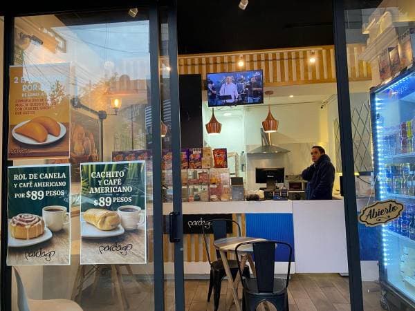 Felix Cuevas Commercial Space With Excellent Location - Image 4