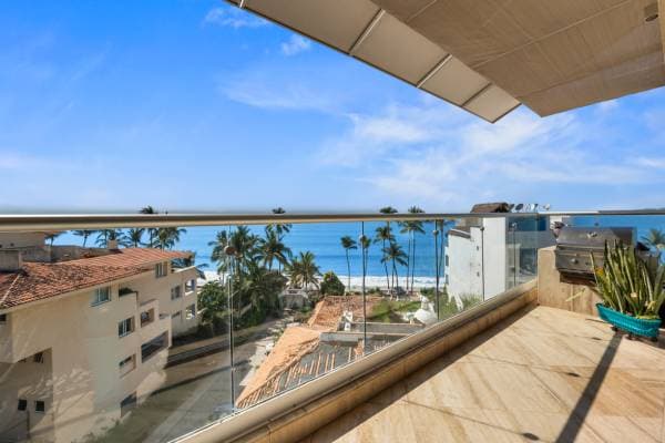 Zona Dorada, Beach Condo -- $752,500. USD - Image 3