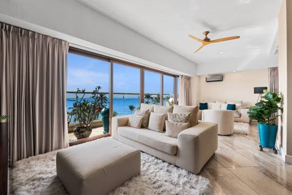 Zona Dorada, Beach Condo -- $752,500. USD