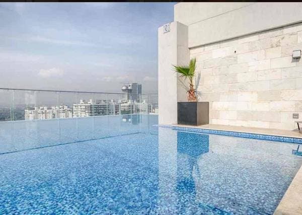 City Tower Green Rental Excellent Apartment - Image 2