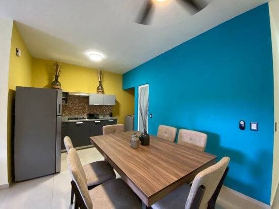 2 bed 1 bath apartment - Image 4