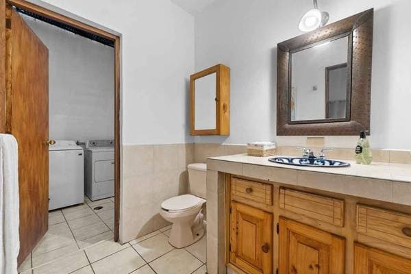 1 Bed 1 Bath with pool and rooftop (YEARLY LEASE ONLY) - Image 5