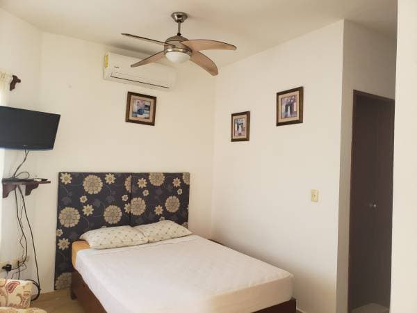 Cozy Studio close to the beach - Image 3