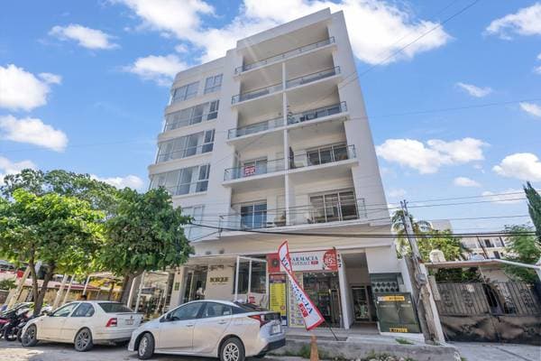 Studio Apartment -- Versalles -- $249,000. USD - Image 3