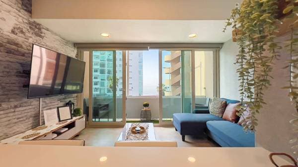 For Sale: Oceanfront Condo in Playas de Tijuana