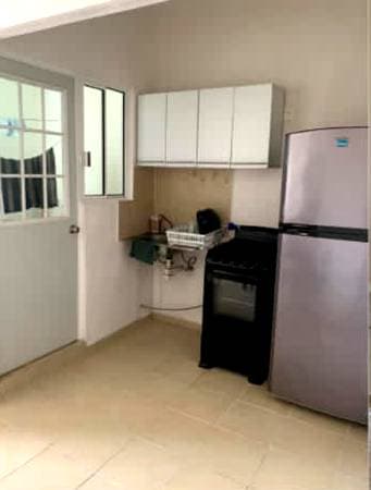 Beautiful Furnished Apartment - Image 2