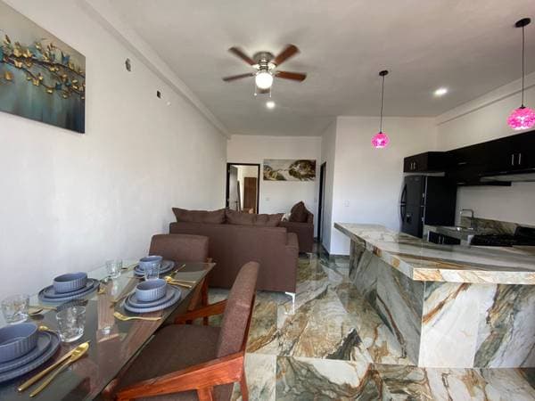 Large Studio Private Balcony Common Pool and Rooftop - Image 3