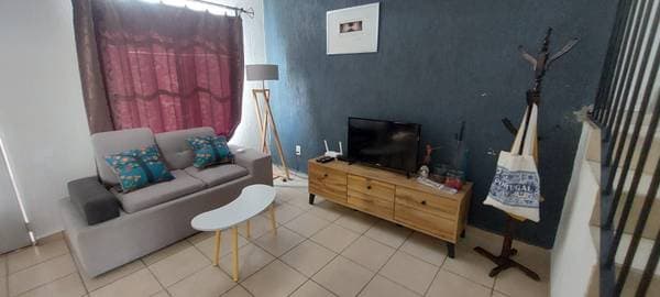 Unfurnished 2-Story House for Rent - Image 5