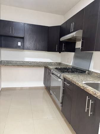 Unfurnished House Flamingos 4 bed 3 bath - Image 3