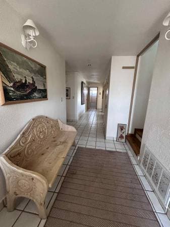 Exquisite house on the beach - Image 3