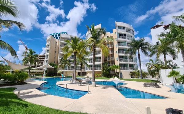 Prime Apartment in Cancun Hotel Zone!