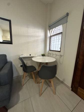 5 de Diciembre 1 bedroom 1 bath for rent long term - Image 3
