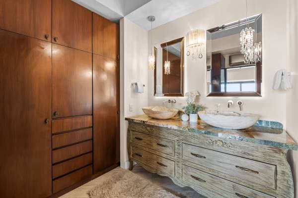 Beach Condo -- Bucerias -- Penthouse -- $752,500. USD - Image 2