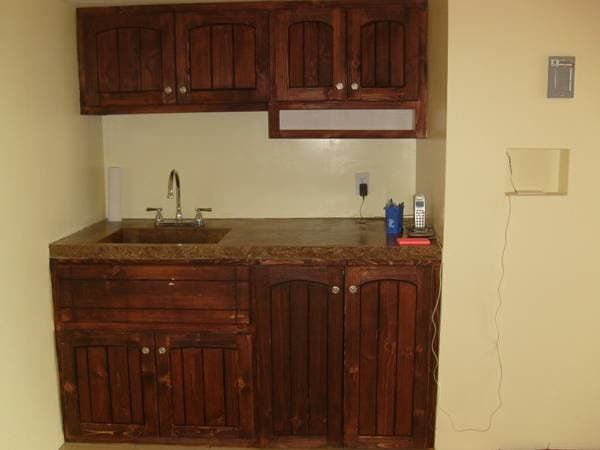 Beach Studio Apt. $600 - Image 5