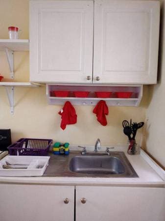 Renting Bedrooms in Shared Apartment Corredor Reforma - Image 5