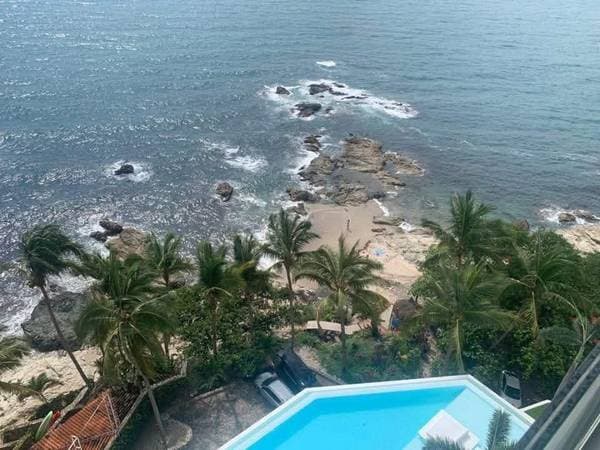 Orchid Oceanfront Luxury Condos - Image 3