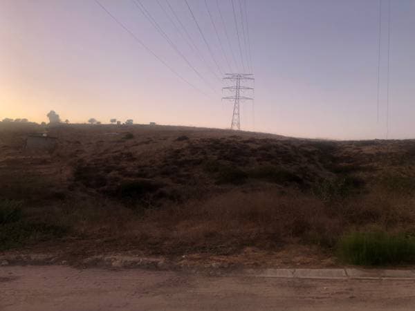 Gated & guarded lot available in beach community - Image 4