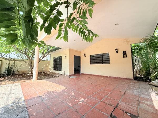 House for Sale for Renovation in Centro Historico in Merida Yucatan - Image 2