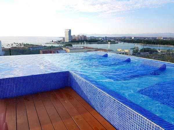 Zoho Skies Tower. (Hotel Zone) - Image 4