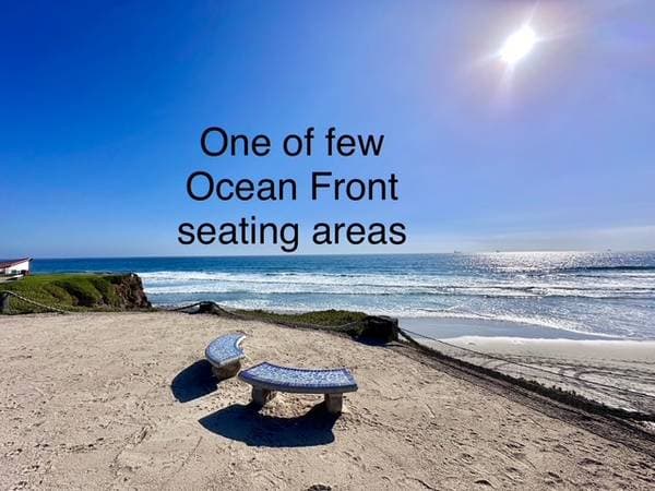 Two bedroom Villa Steps to the Beach