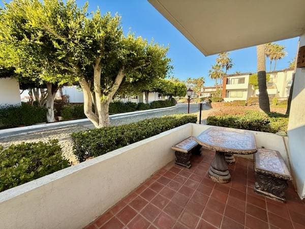 Two bedroom Villa Steps to the Beach - Image 4