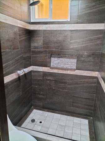 Large 2 Bedroom Apartment For Rent With Private Parking - Image 4