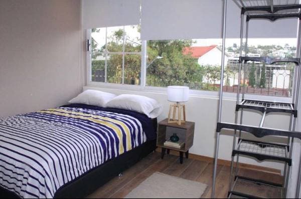 Fuente De La Emperatriz 12 Rental Spacious House On Gated Street With Security - Image 4