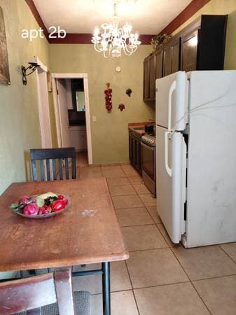 Furnished 1 and 2 bedroom Apartments - Image 2