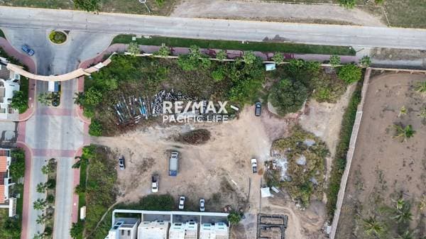 Lot For Sale In Playa Brujas - Image 2