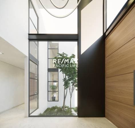 House For Presale In Marina Golf Course - Image 5