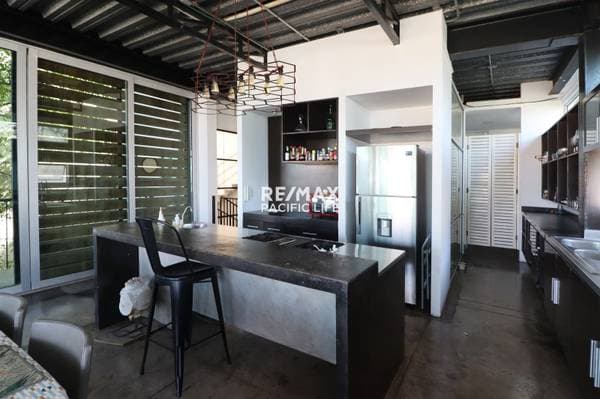 House For Sale In Cerro Del Vigia - Image 4