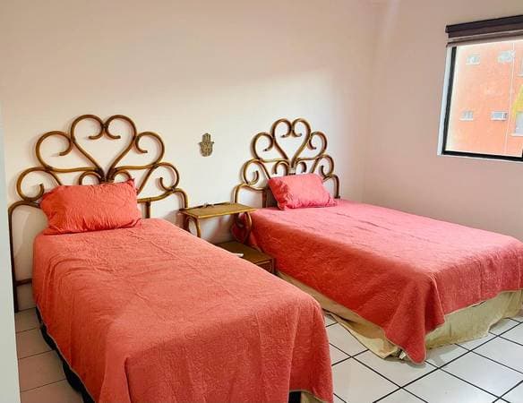 furnished apartment one block from the beach 2b Sabalo country - Image 5
