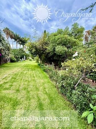 Fixer Upper, San Cristóbal Lakefront - Image 3