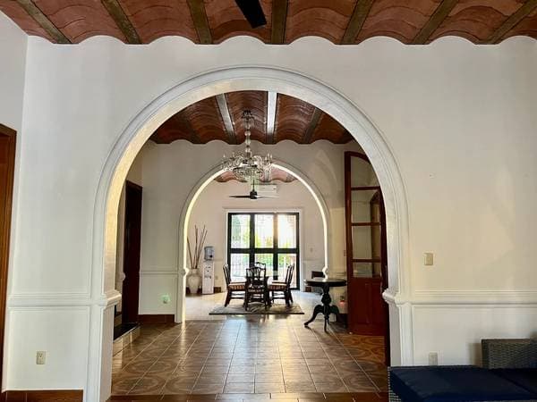 Angel Flores - Image 5