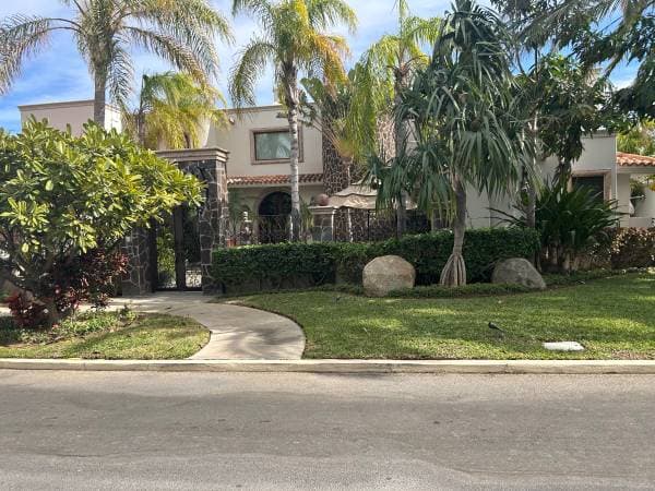 Great San Jose Location - Image 2