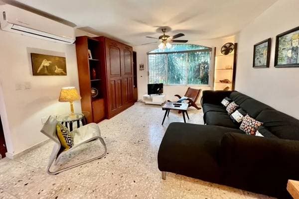 De La Cruz-Cerro del Vigia - Image 5