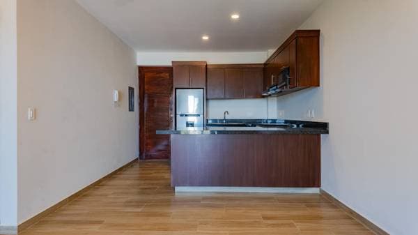 terra 194, 2 bedrooms, 1 bath, elevator - Image 3