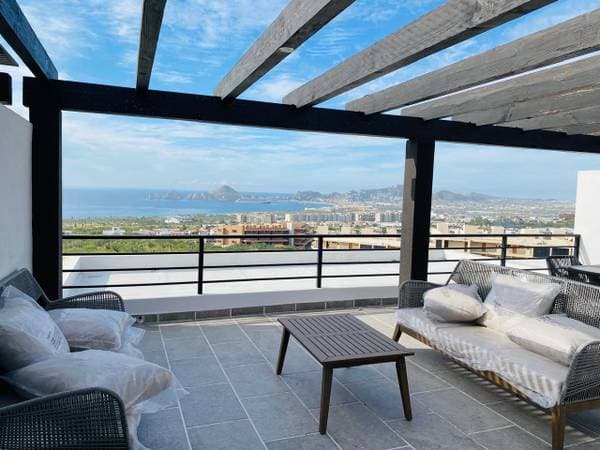 *+*For Lease / Tramonti Paradiso/Beautiful Penthouse /2 Bd /$2,700 Usd