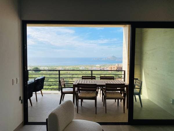 *+*For Lease / Tramonti Paradiso/Beautiful Penthouse /2 Bd /$2,700 Usd - Image 3