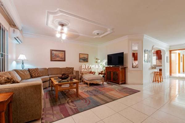 Duplex House For Sale In Sabalo Country - Image 2