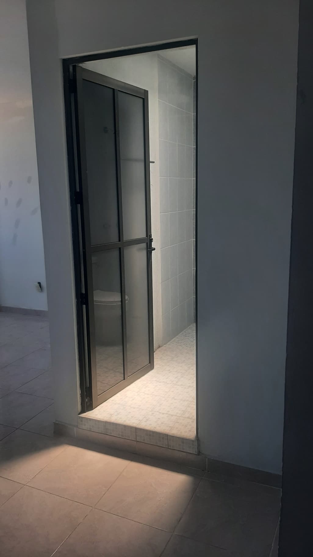 Boost your business in a strategic location in Querétaro! - Image 4